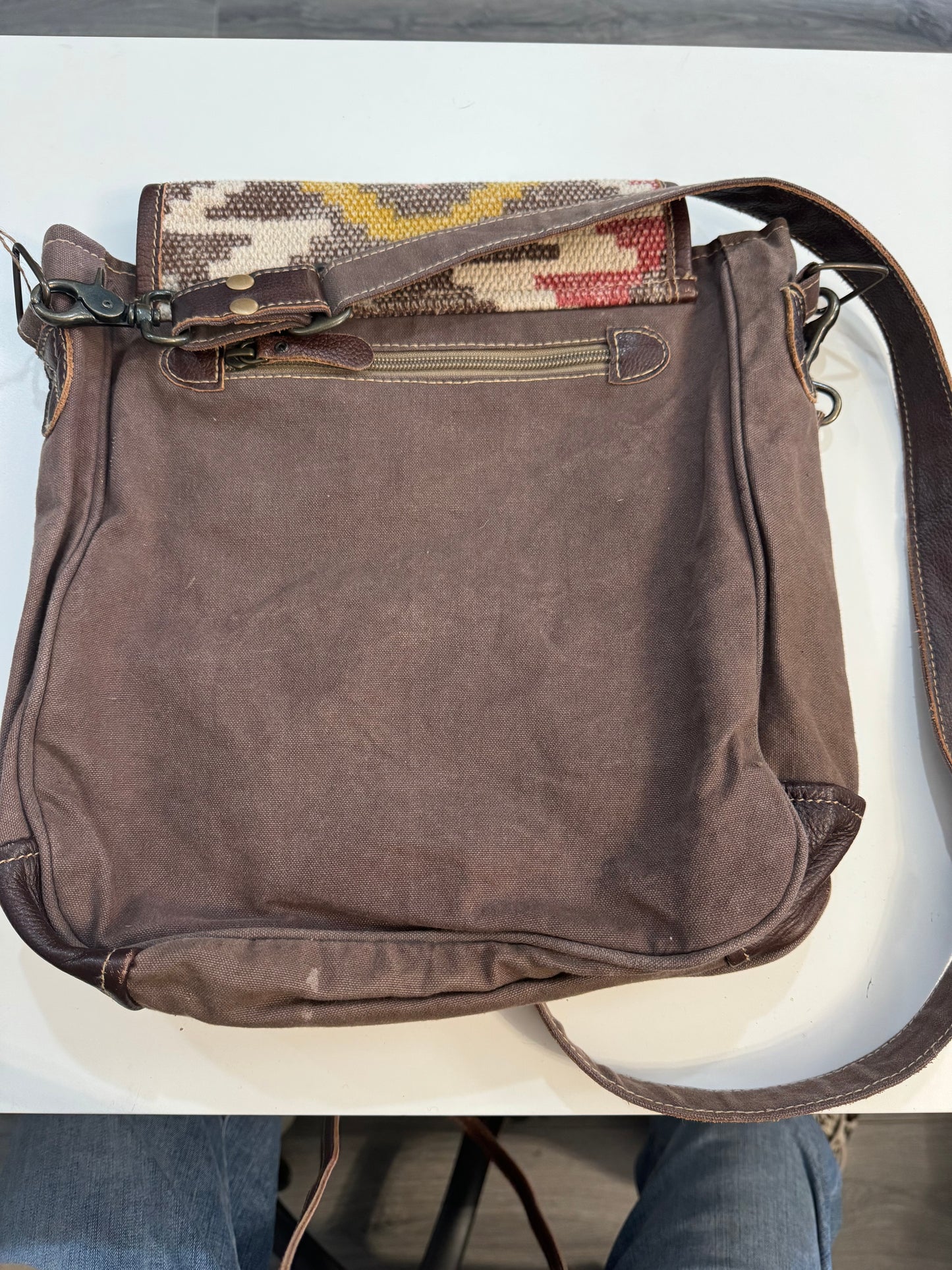 Myra Messenger bag