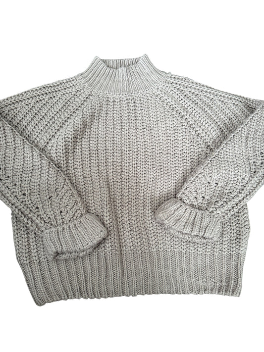 Boutique chunky sweater sz S/M