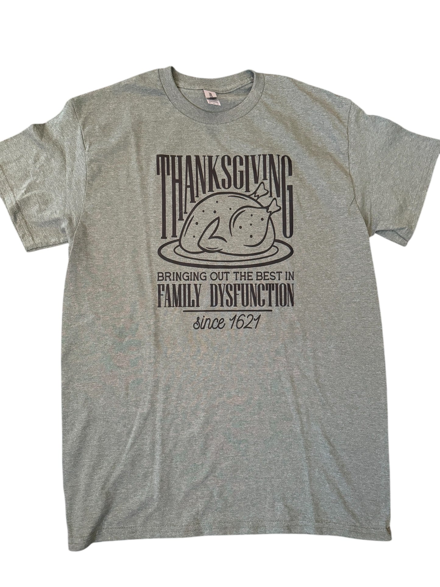 Thanksgiving Gildan tee sz M