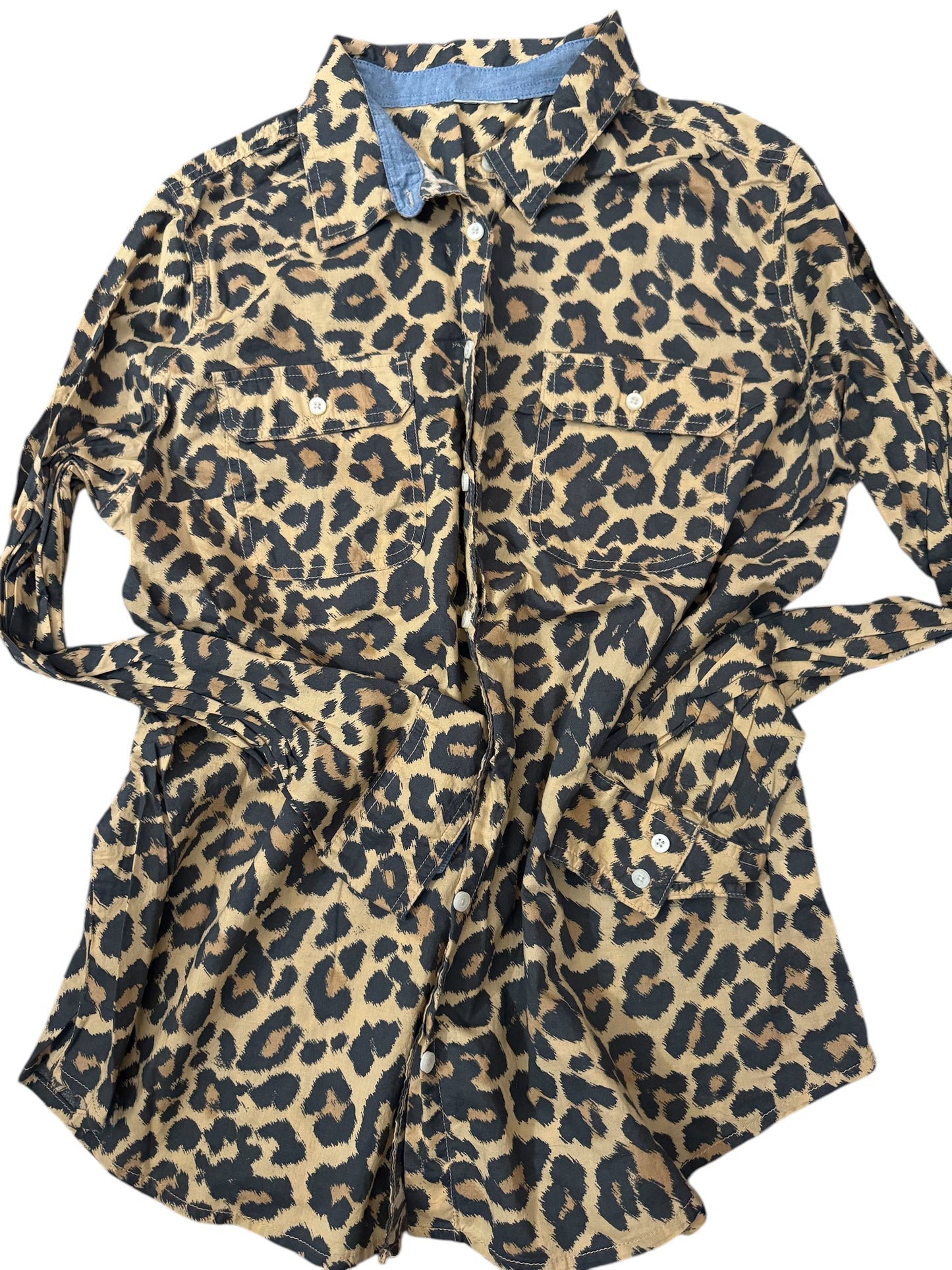 Cheetah button up size L/XL