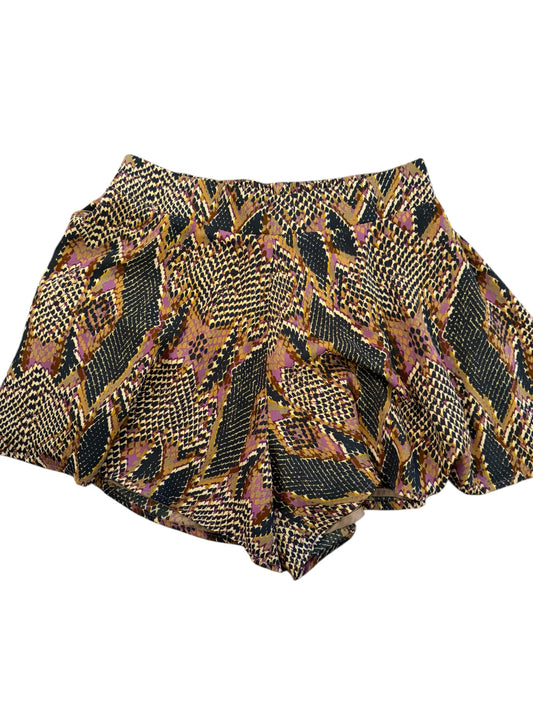 Adrienne python print Shorts sz S