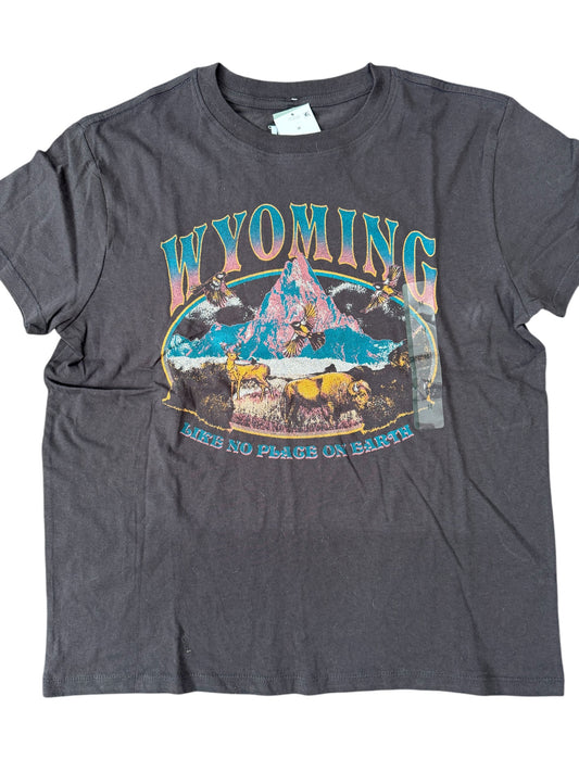 NWT Wyoming tee sz M