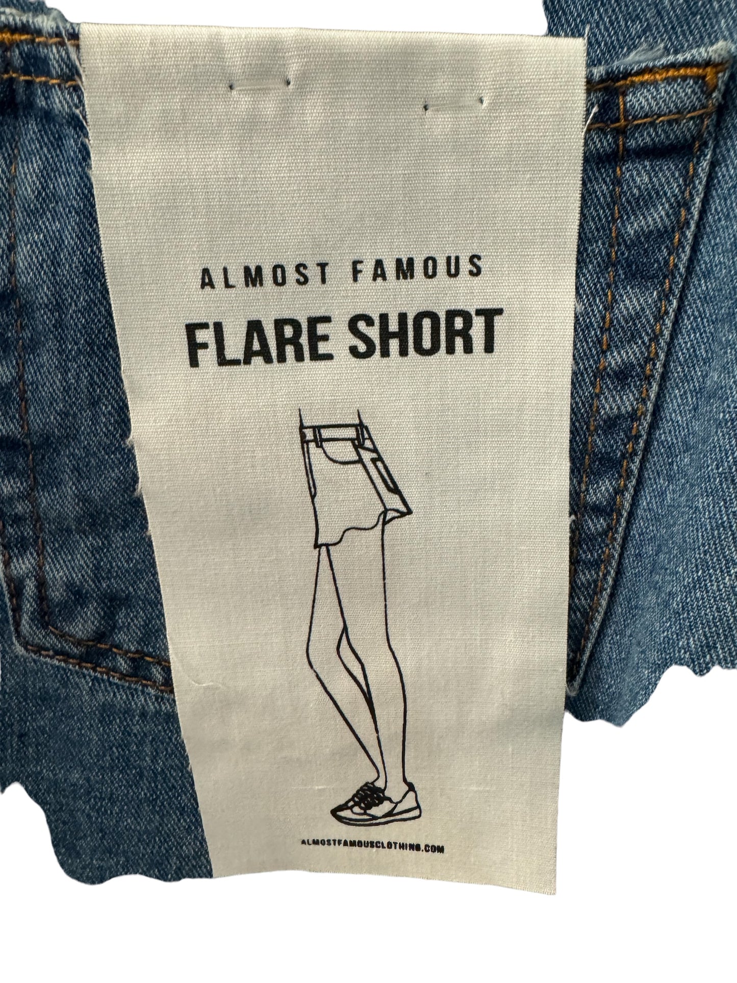 Flare short-shorts Almost Famius