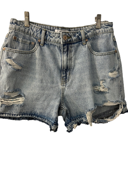 Zenana sz L Jean shorts