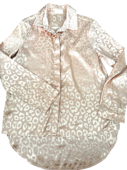 Blush leopard silky shirt sz S