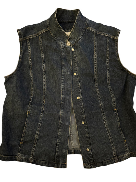 Dark denim vest sz M