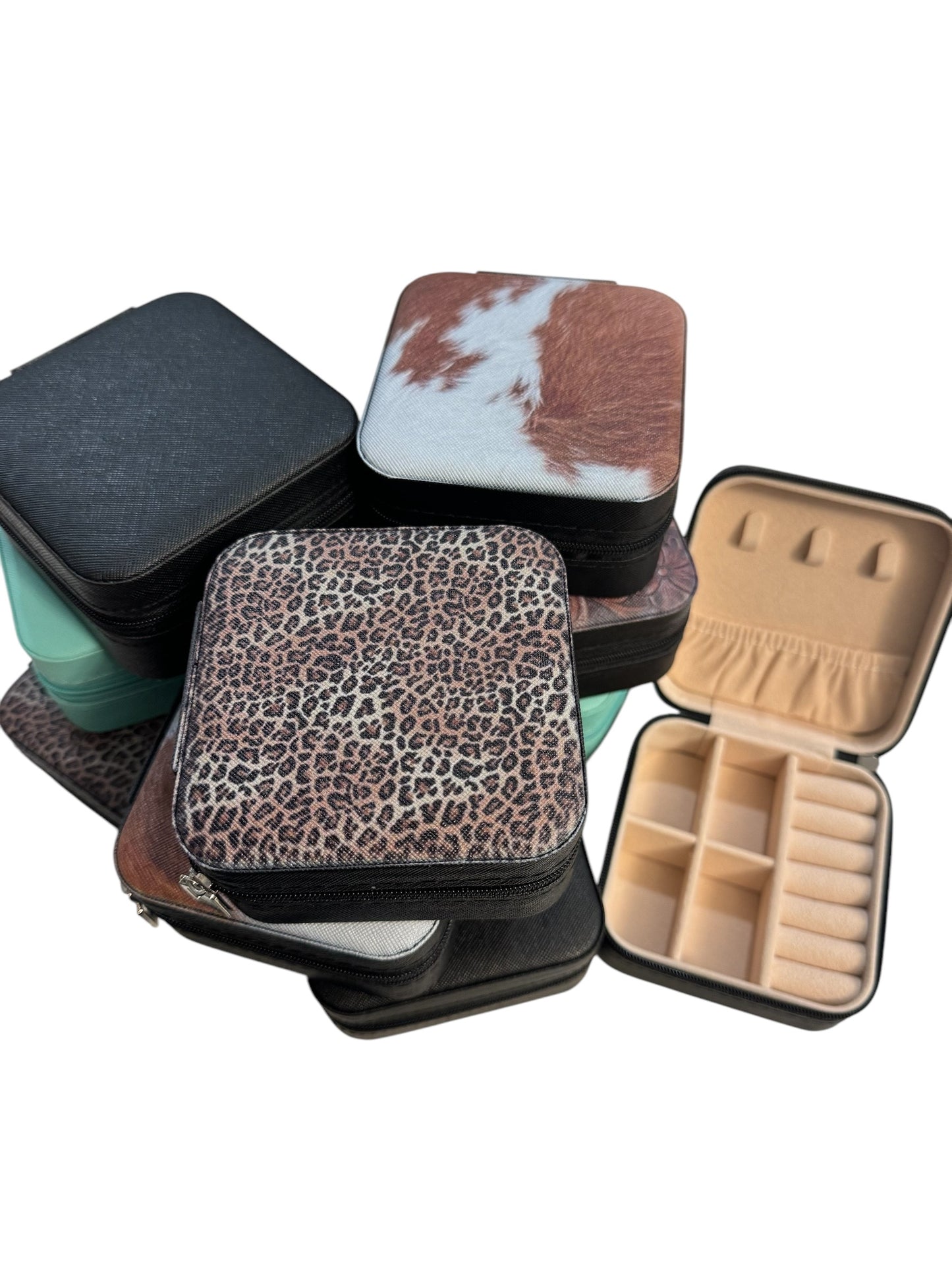 Travel jewelry boxes- great gift