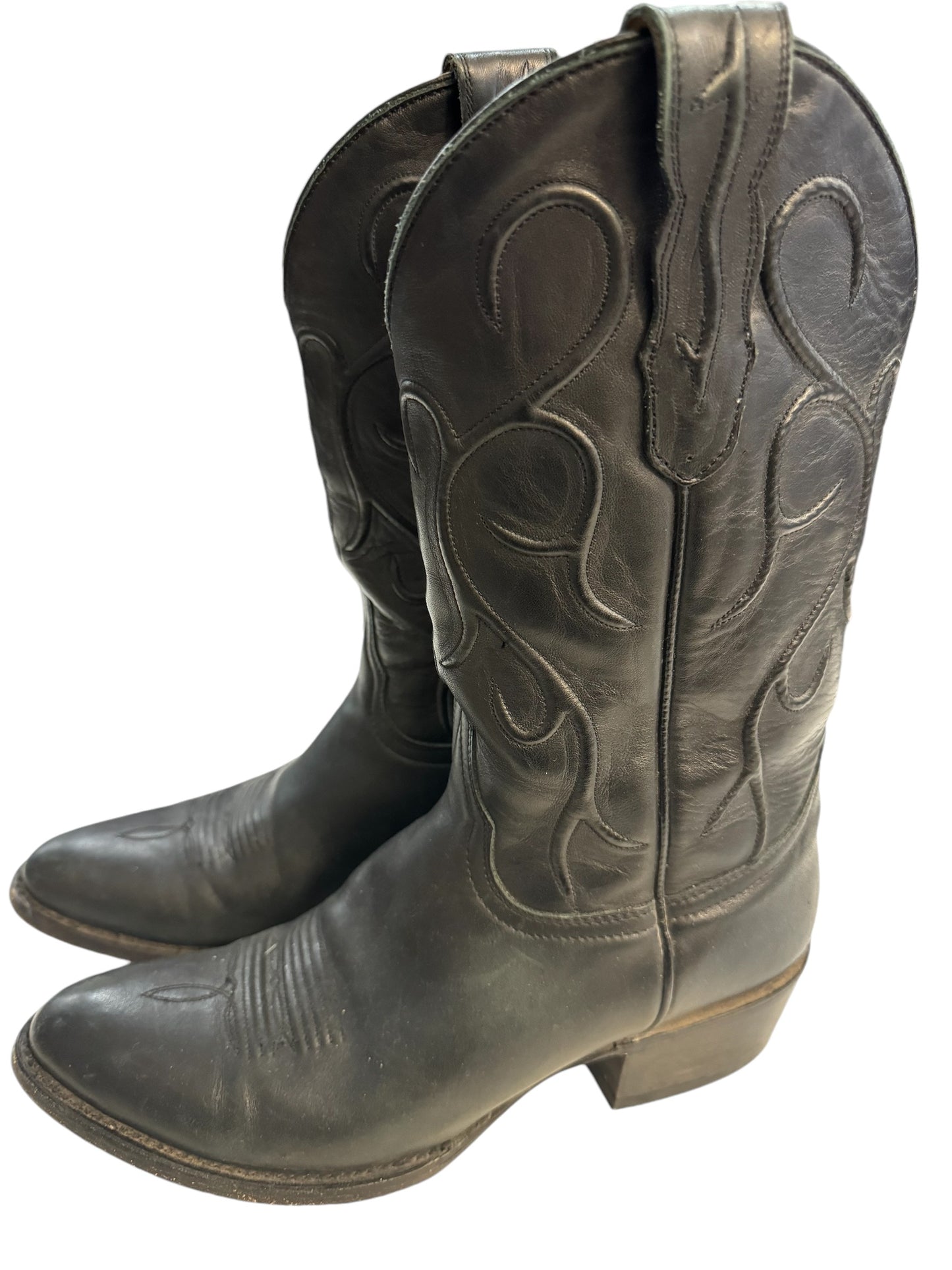 Cody James Black boots men’s 8.5 D