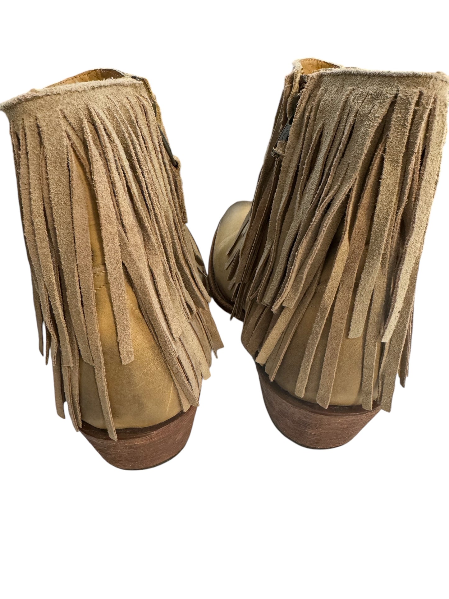 Johnny Ringo fringe booties sz 8