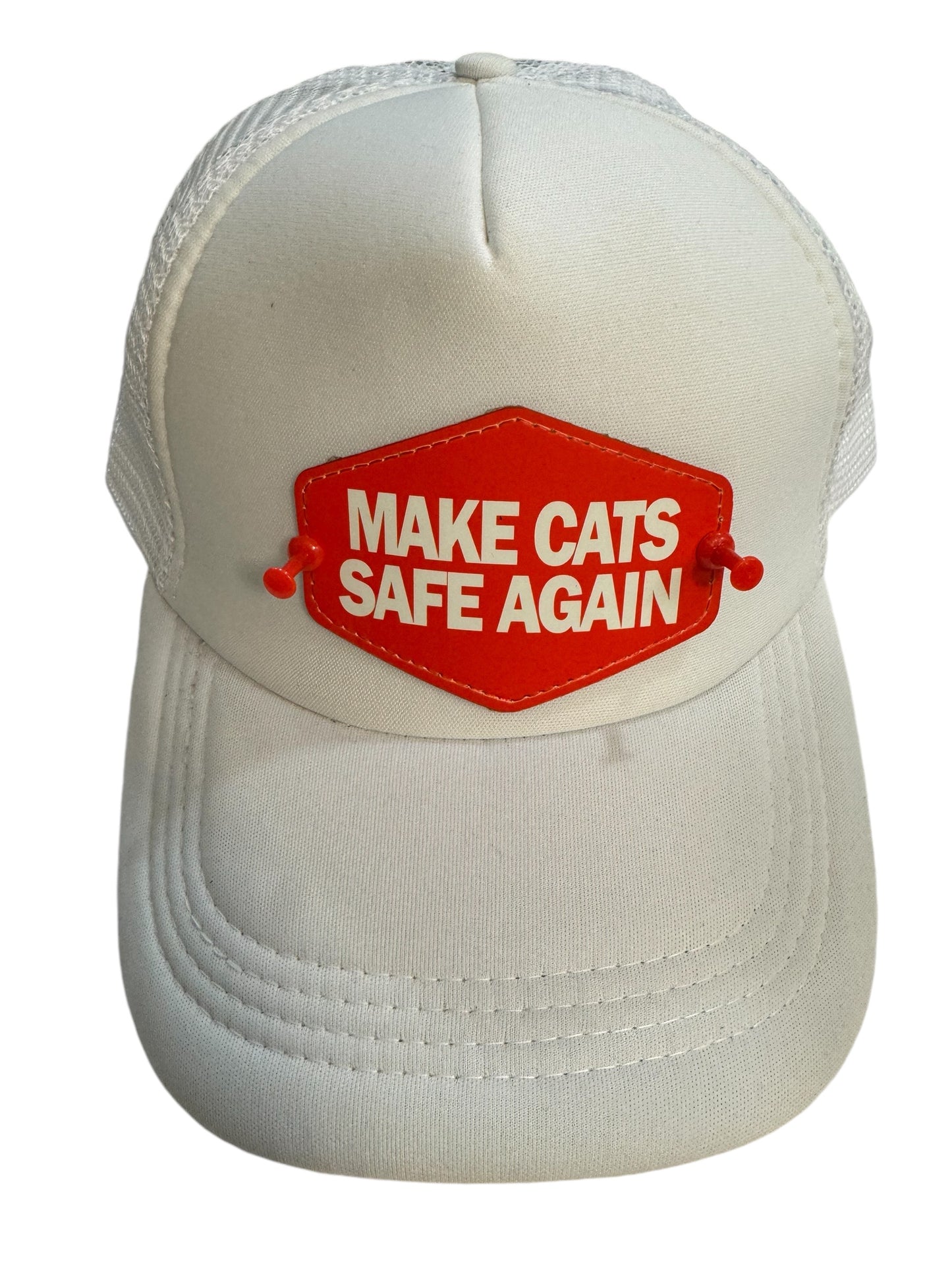 Trump safe cats Trucker Hat