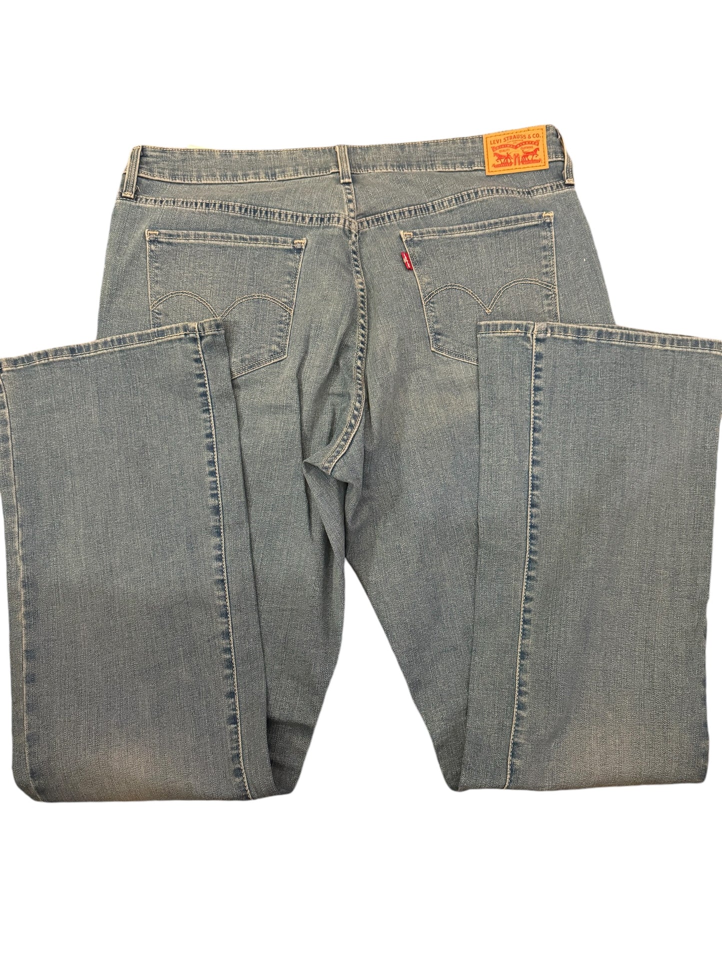 Levi’s 315 shaping bootcut sz 20 W